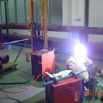 亚威华公司工厂燃气设备加工焊接